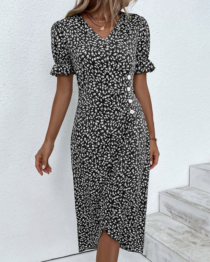 Evelina | Floral Dress With Flattering Fit