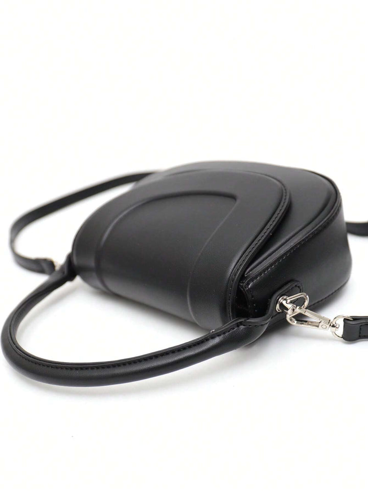 Lauren | Chic and Timeless Minimalist Saddle Bag
