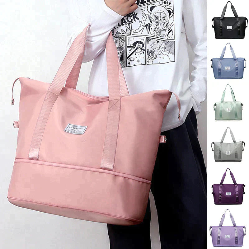 Natalie | Water-resistant travel bag with spacious compartments