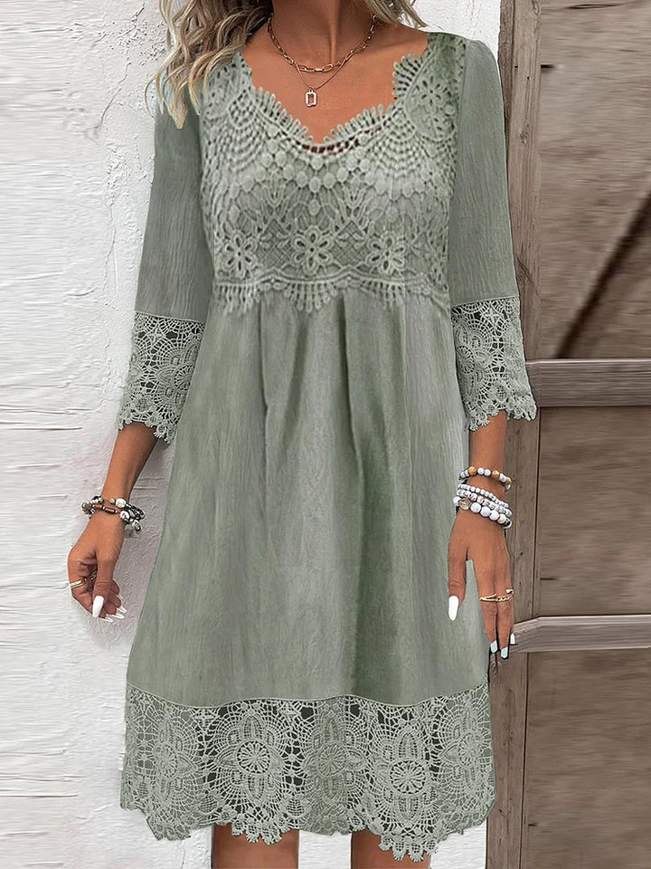 Molly | Elegant Lace Midi Dress