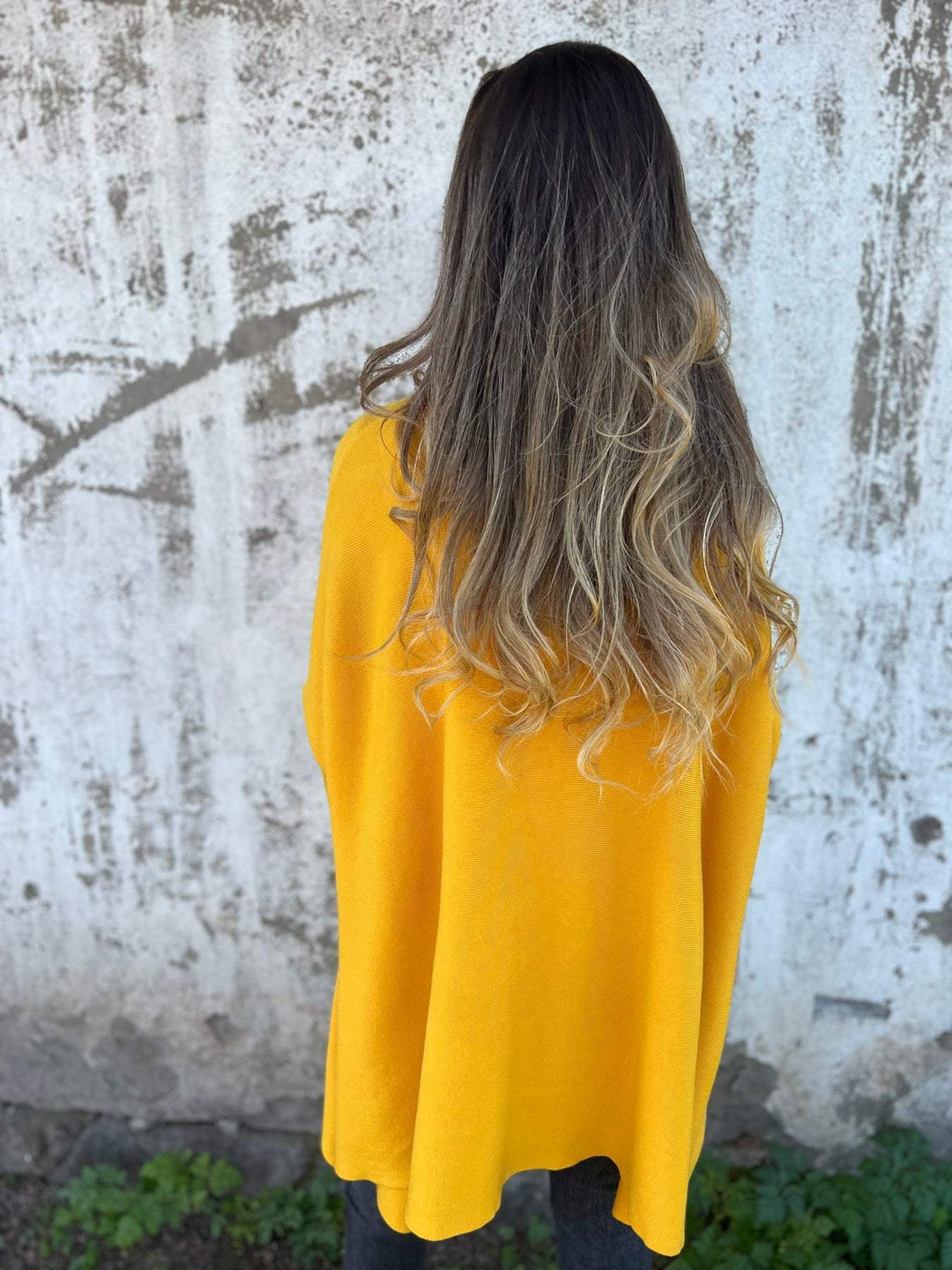 Serena | Oversized V-Neck Sweater