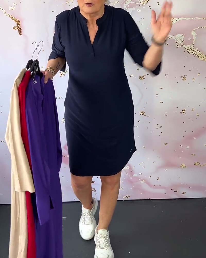 Victoria | Simple V-neck dress