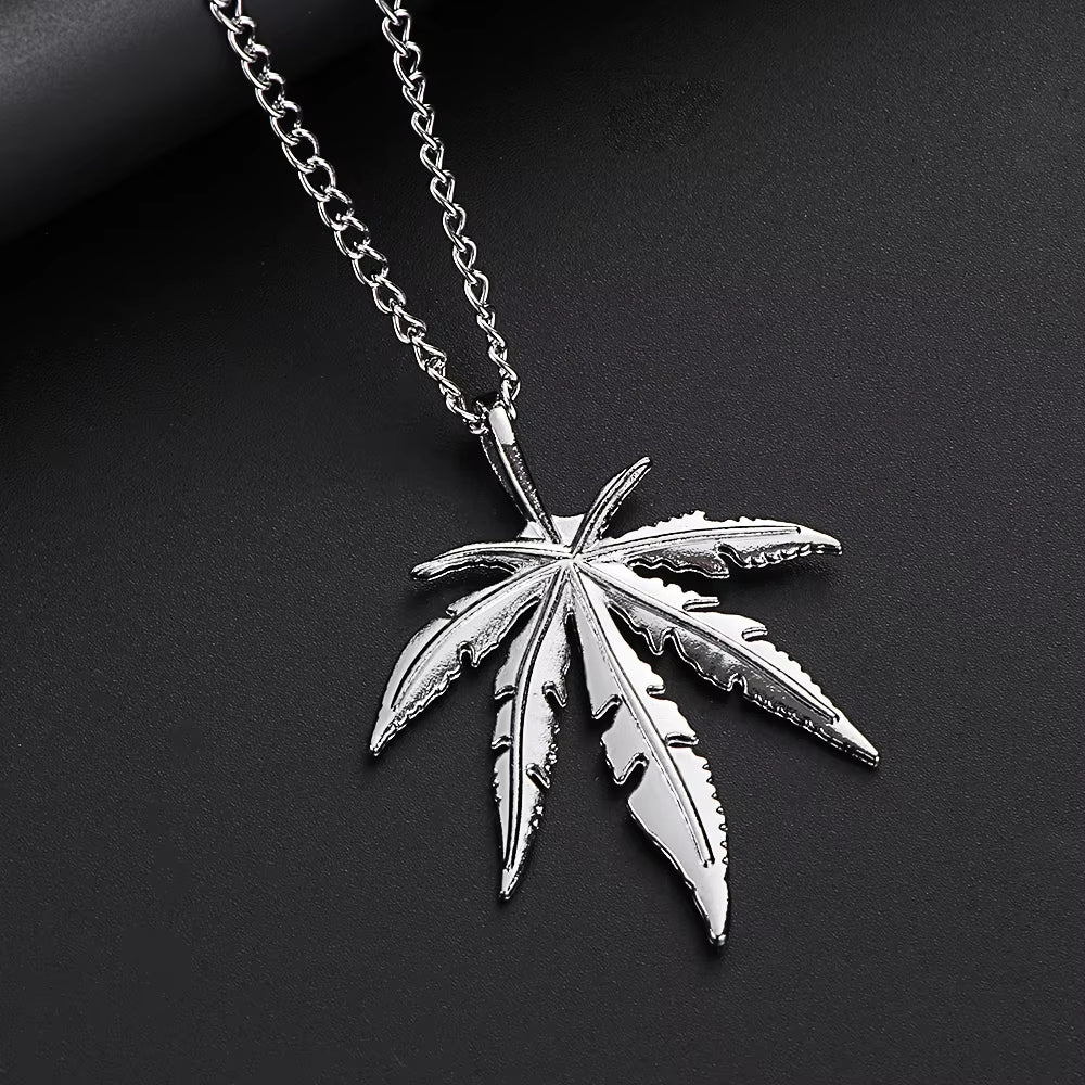 Avery | Lightweight Alloy Pendant Necklace