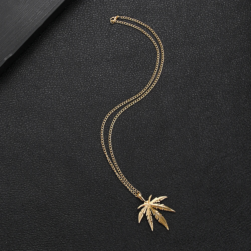 Avery | Lightweight Alloy Pendant Necklace