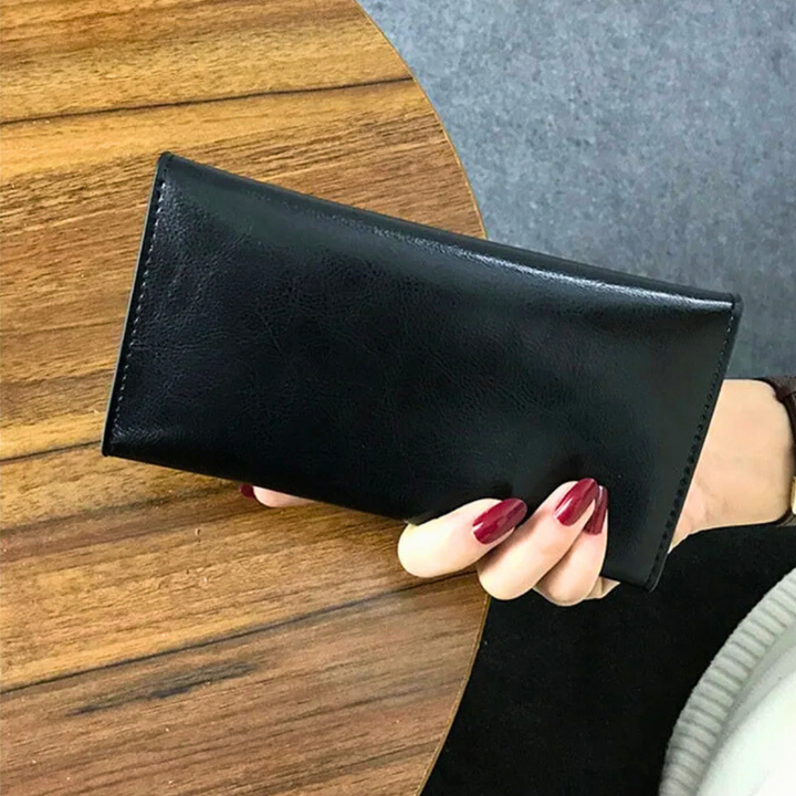 Silvia | Timeless Minimalist Fold Wallet