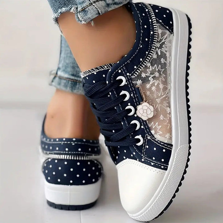 Zara | Trendy Lace-Up Sneakers