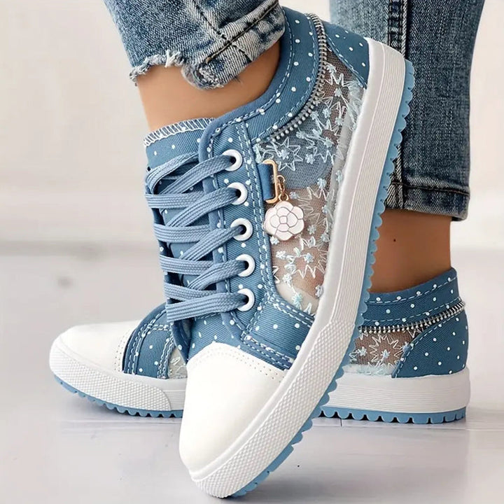 Zara | Trendy Lace-Up Sneakers