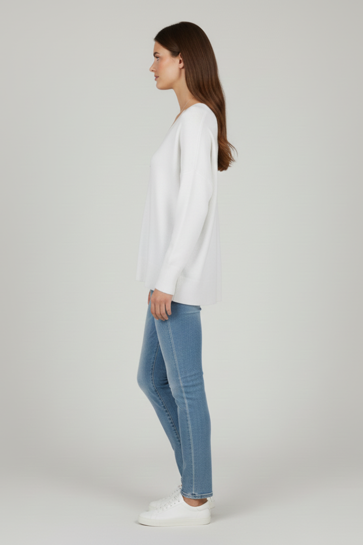 Charlotte - Relaxed V-Neck Jumper