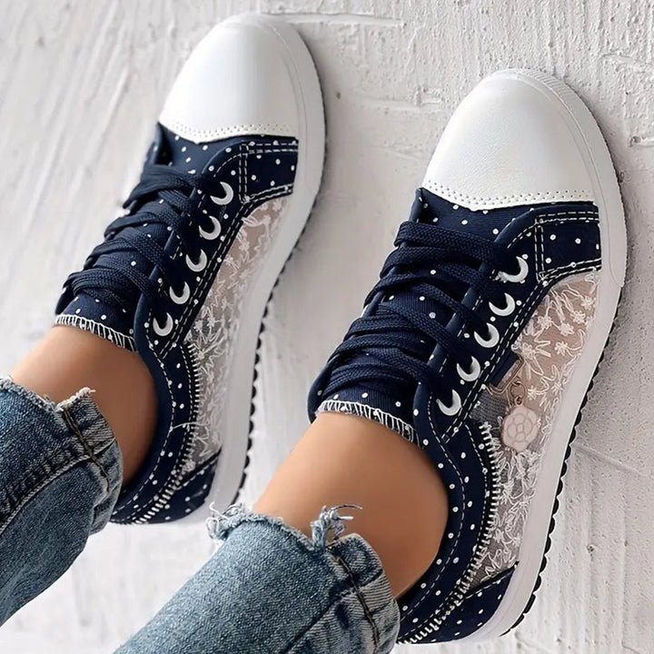 Zara | Trendy Lace-Up Sneakers