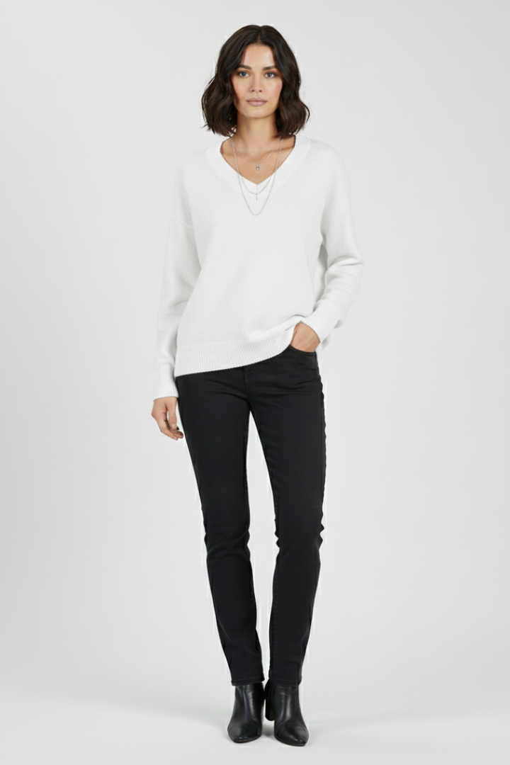 Ella - V-Neck Pullover Jumper
