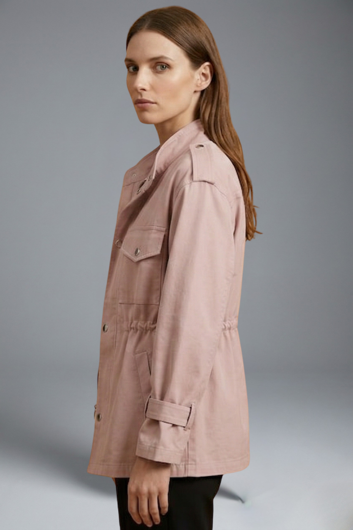 Ellie | Women&