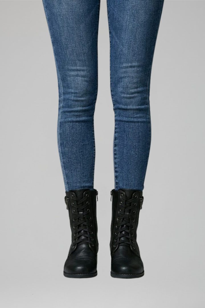 Emma | Women&