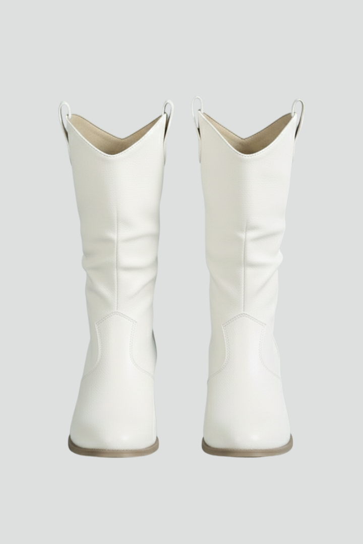 Hollie | Women&