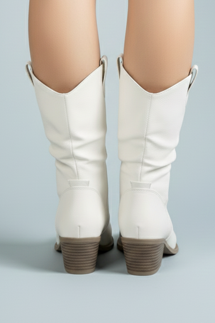 Hollie | Women&