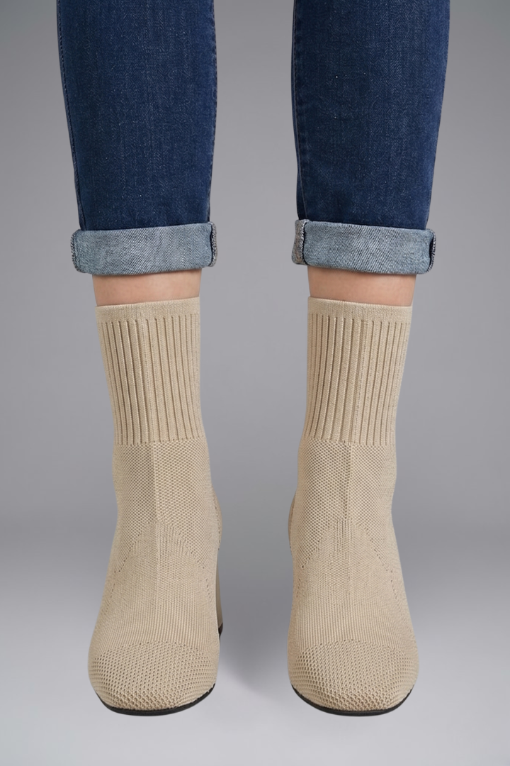 Kirsty | Women&
