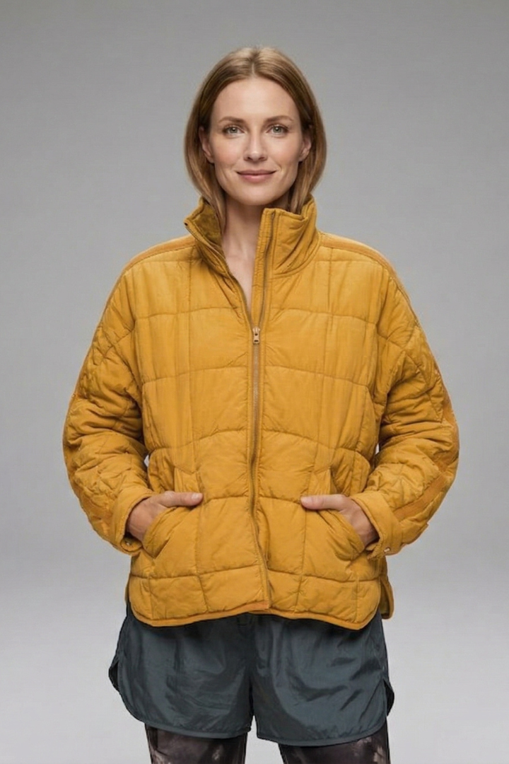 Lucy | Women&