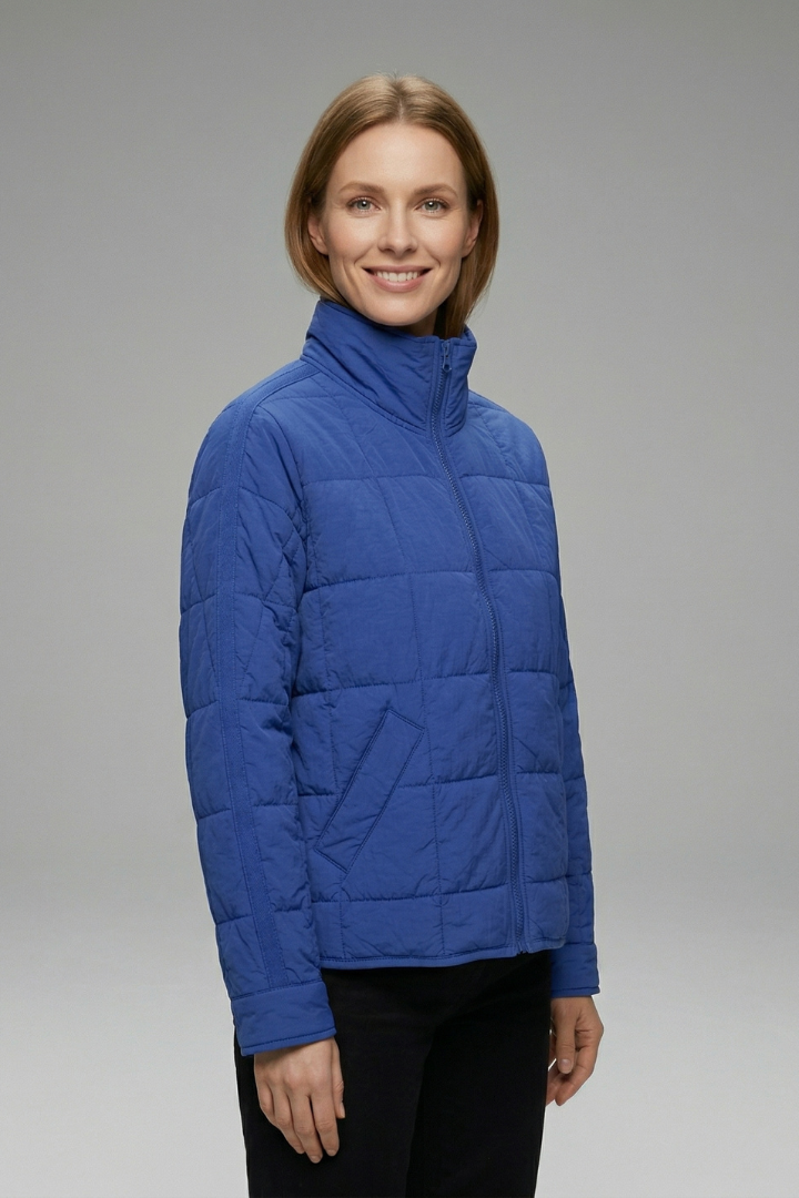 Lucy | Women&