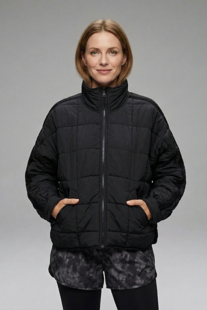 Lucy | Women&