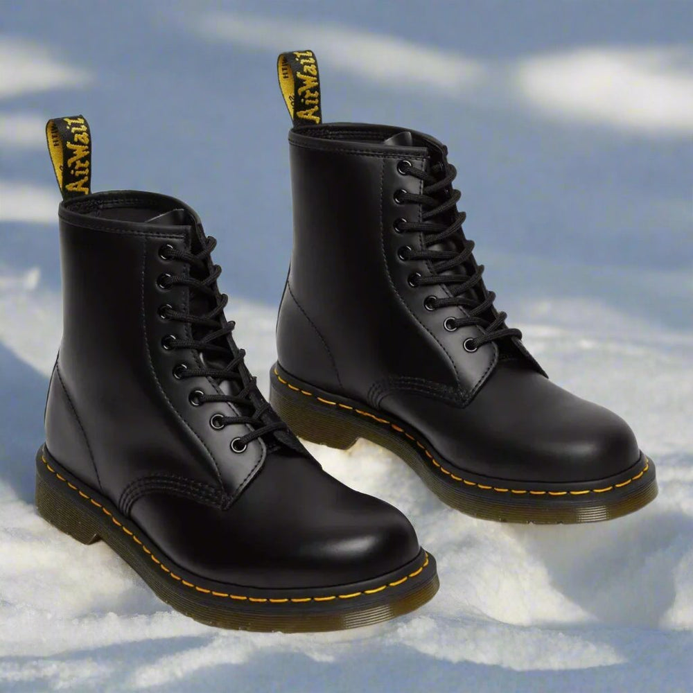 Men's classic combat lace-up boots, close up of combat sole tread