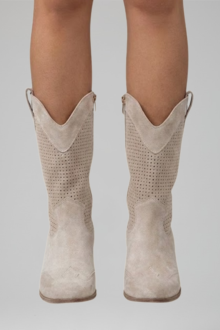 Mia | Women&