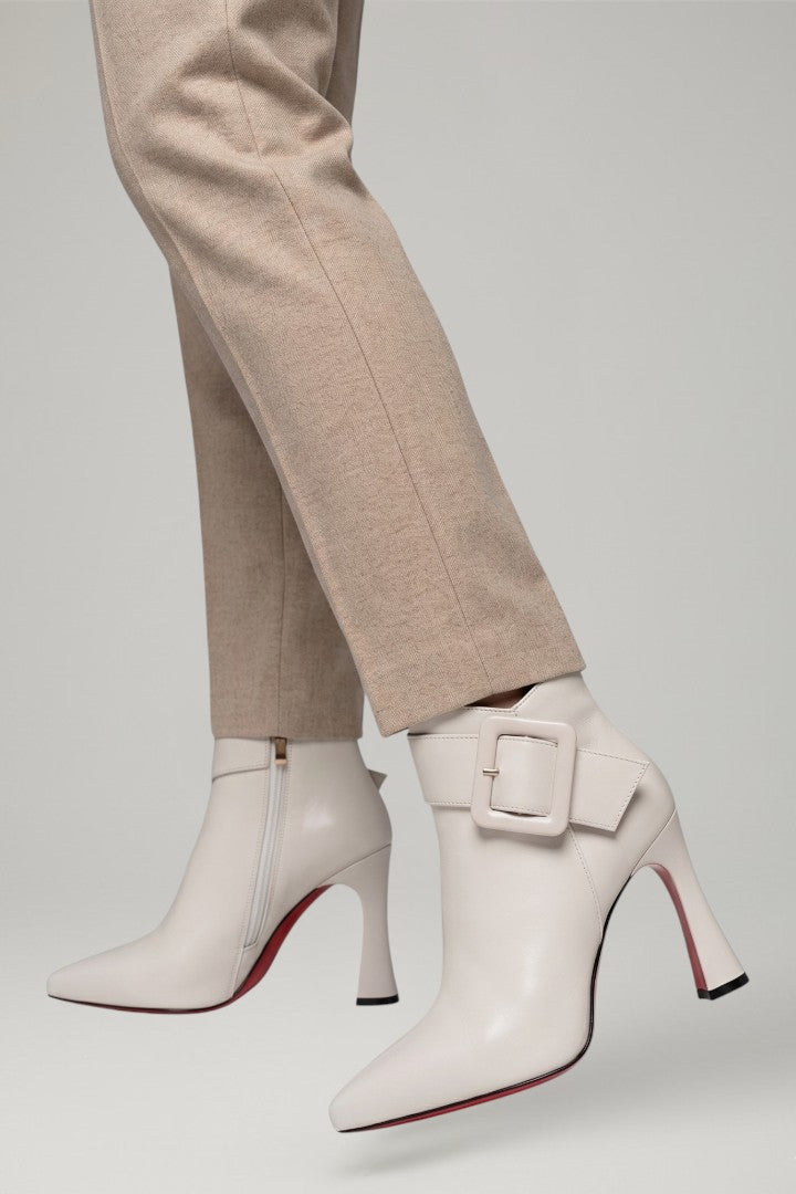 Niamh | Women&