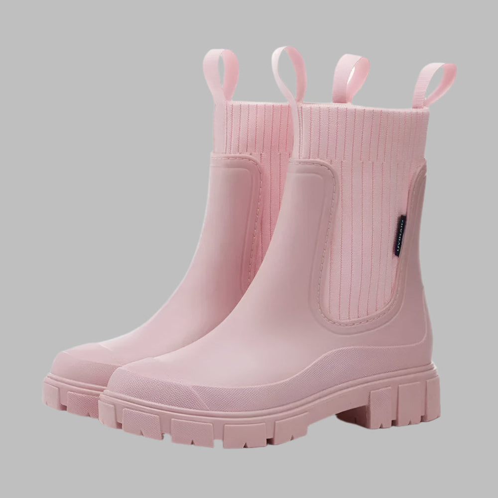 Women's water resistant Chelsea boots, close up of elastic side panel